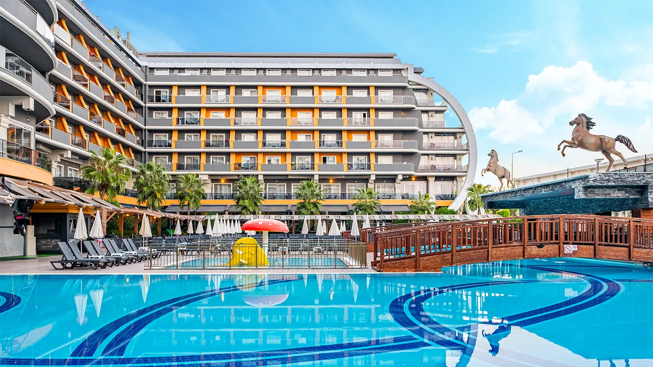 Senza The Inn Resort Hotel