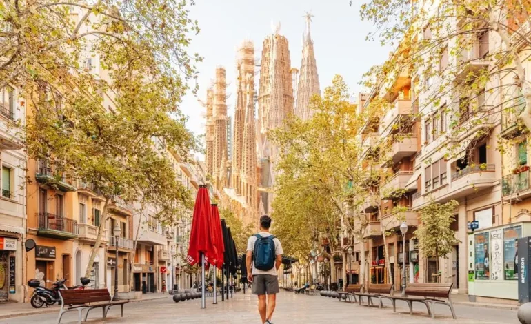 Lire e mirë 3 ditë me Turismo Travel në Barcelonë